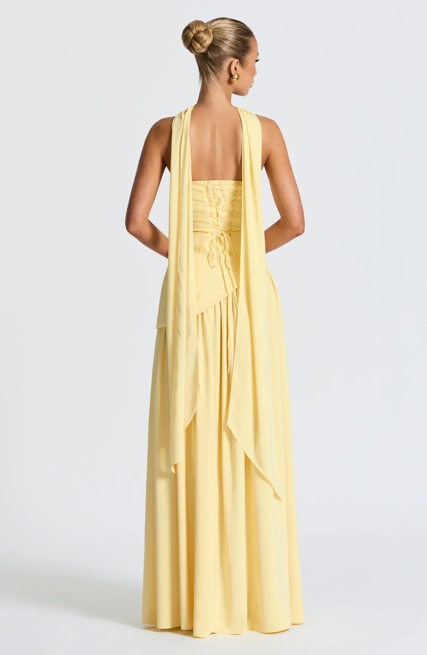 Mia – Robe Sculpturale